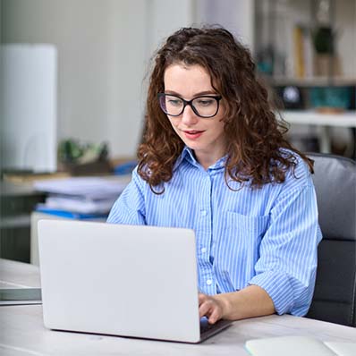 Headshot of Chantelle. 